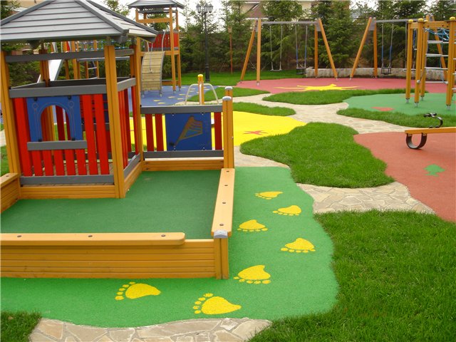 Детские площадки на даче